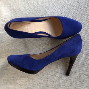 Blue gorgeous Heels